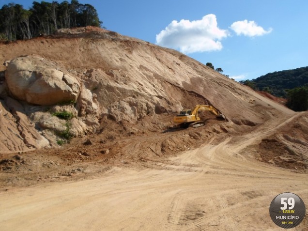 O material pode ser retirado na rua da Boêmia, no bairro Limeira