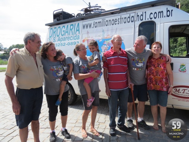 Aventureiros foram recebidos com festa por familiares e amigos