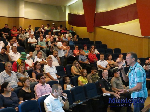 Audiência pública aconteceu na noite de terça-feira, 18 de março