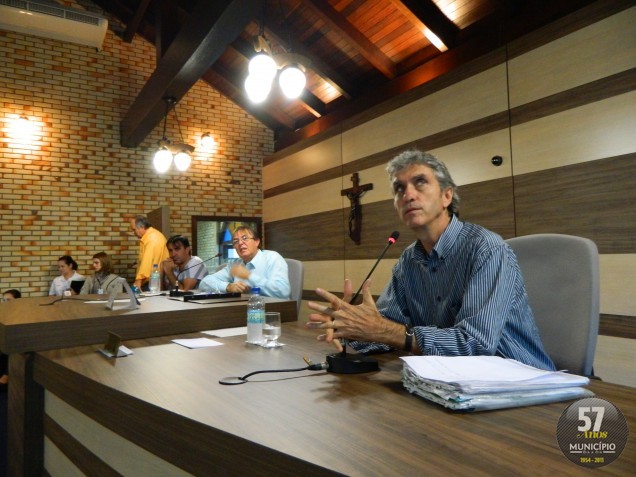 O diretor presidente do Instituto Brusquense de Planejamento de Mobilidade, Alexandre Gevaerd, reconheceu que é preciso responsabilizar os donos dos imóveis, no se refere as ações para se conseguir o