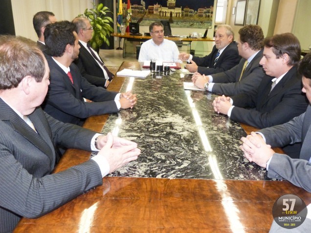 Governador Raimundo Colombo prometeu novidades dentro de 15 dias