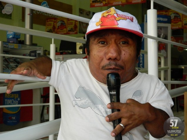 "Gosto da comunicação, vivo da comunicação, não vou largar"